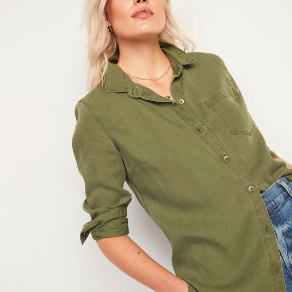Green Old Navy Tencel Button Down